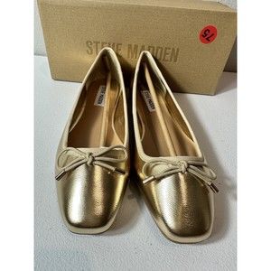 New Steve Madden Gold Metal Seemly Flats Size 7.5 Shoes with a Bow